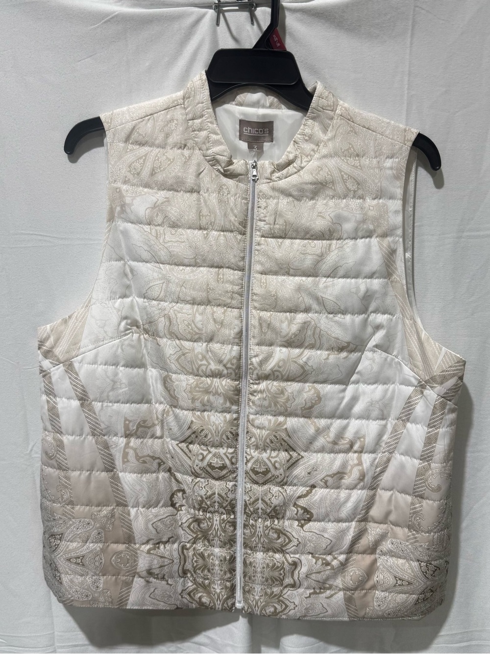 Chico's Neutral Paisley Quilted Sleeveless Vest